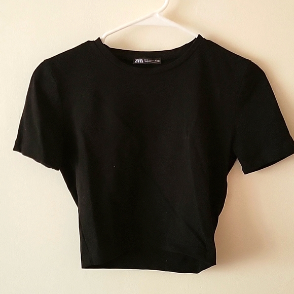 3/$8 NWOT Zara Crop Top - Picture 1 of 3